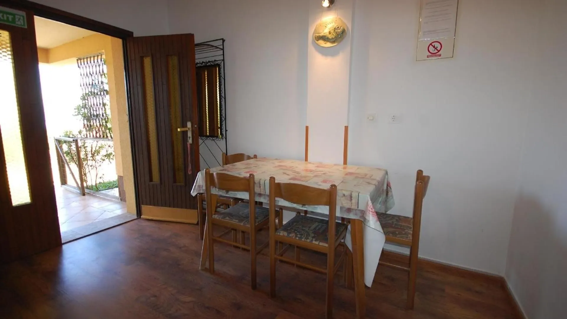 Apartment Ferienwohnung Fuer 5 Personen Ca 50 Qm In Njivice, Kvarner Bucht Krk