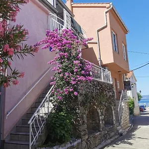 Ribar 1 Apartment